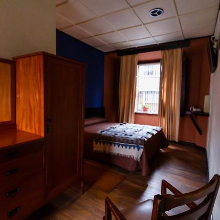 Hotel Modelo Quetzaltenango Pokoj fotografie