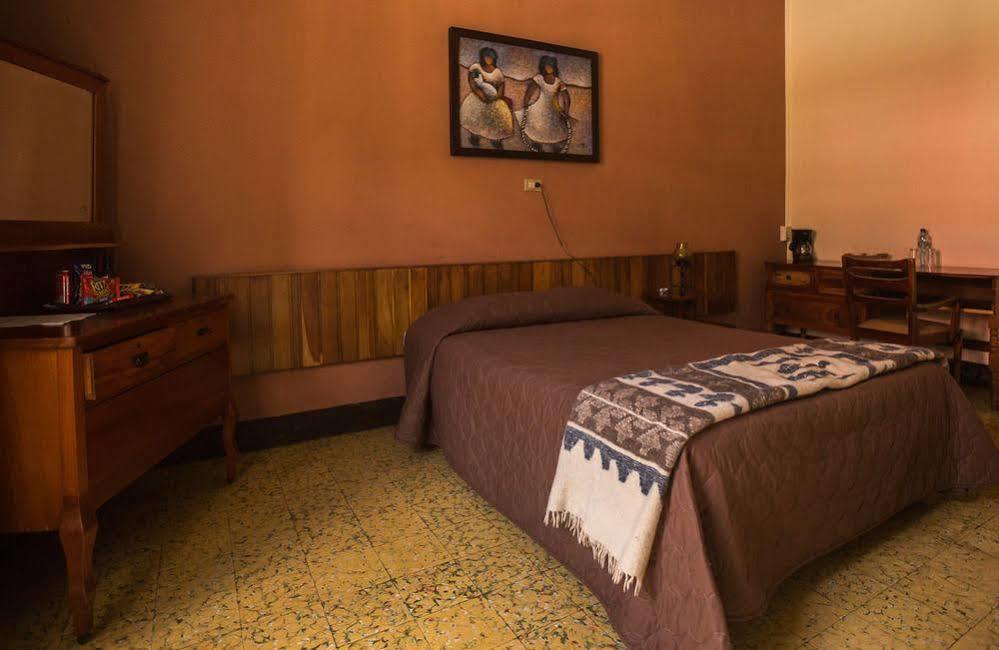 Hotel Modelo Quetzaltenango Exteriér fotografie