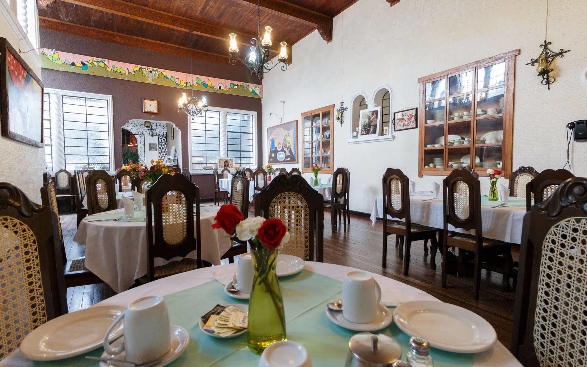 Hotel Modelo Quetzaltenango Exteriér fotografie